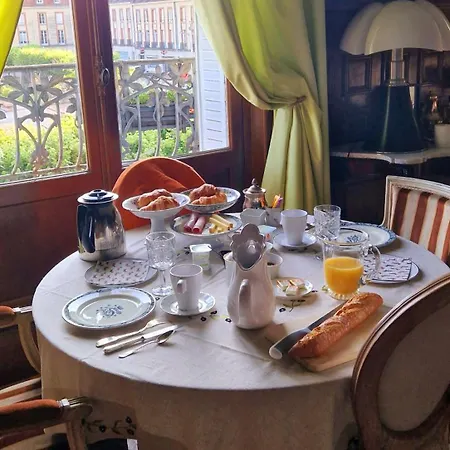 Homestay Dormez Chez L'ecureuil *